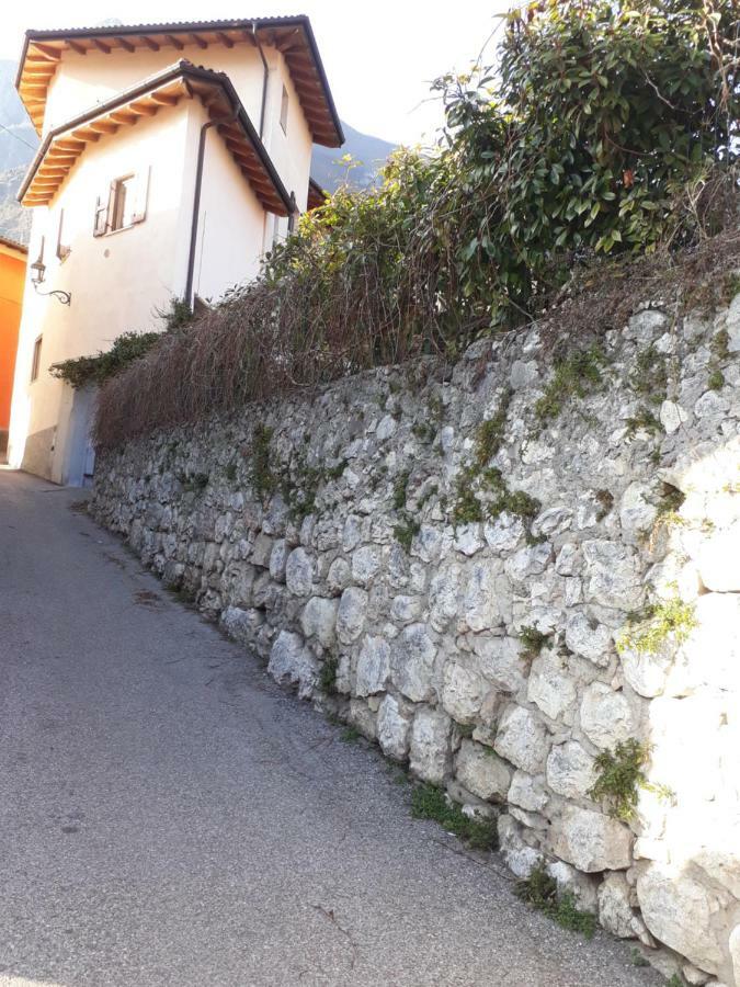 Casetta Di Fem Sabbionara Exterior photo